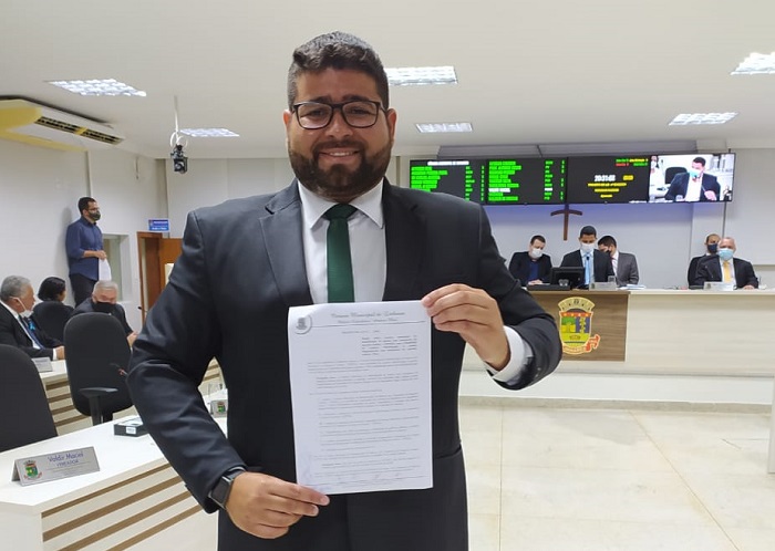 Vereador comemora aprovação de importante Projeto de Lei: Matéria cria a Carteira Municipal de Identificação para autistas