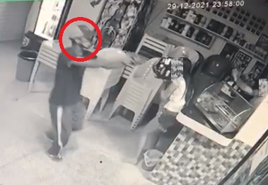 Roubo em lanchonete no Interlagos e em padaria no Planalto