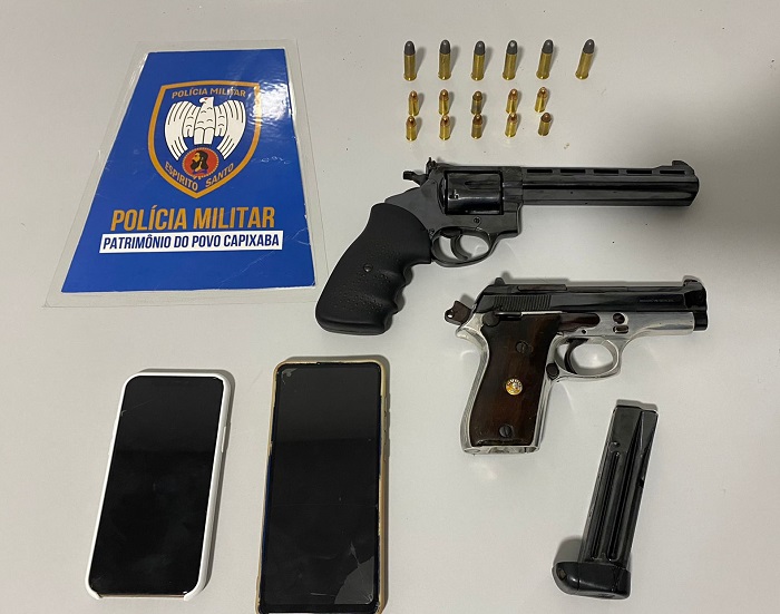 PM apreende pistola, revólver e munições dentro de Pajero, no Três Barras
