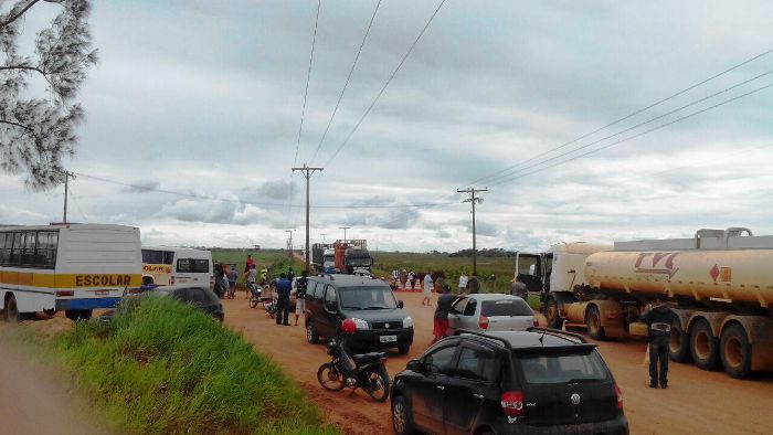 Regência: moradores liberam rodovia, mas não descartam novo bloqueio