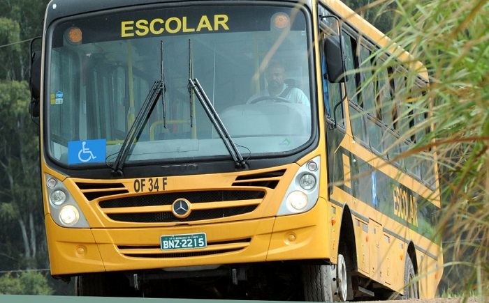 Município e Estado terão de fornecer transporte escolar aos alunos da zona rural de Ibitirama