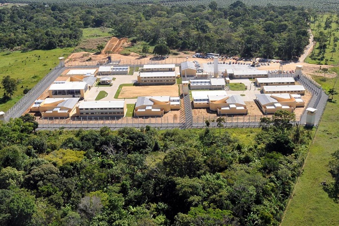 Agentes flagram internos com maconha no Iases, em Linhares
