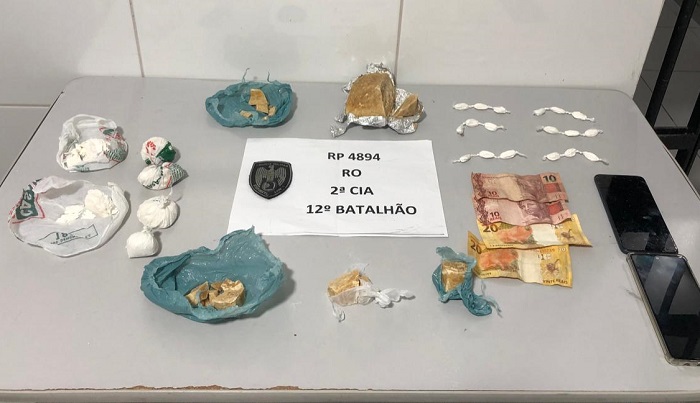 Passageiro de carro de aplicativo é detido com drogas em Linhares