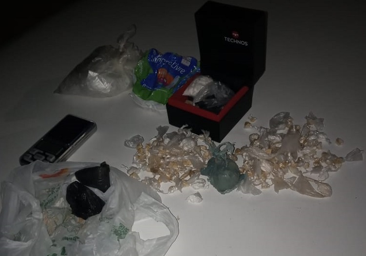 K-9 chega, e bandidos correm desesperados no Aviso. Teve apreensão