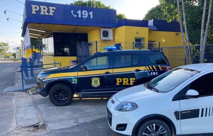PRF divulga ocorrências registradas durante fiscalizações no feriadão