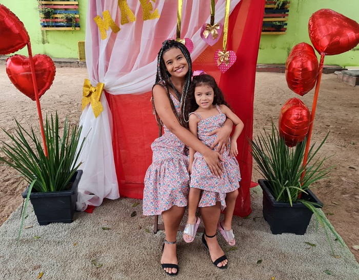 Dia das Mães: A incrível (e emocionante) história de mãe e filha autistas