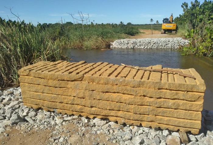 Prefeitura inicia construção de ponte na comunidade de Degredo