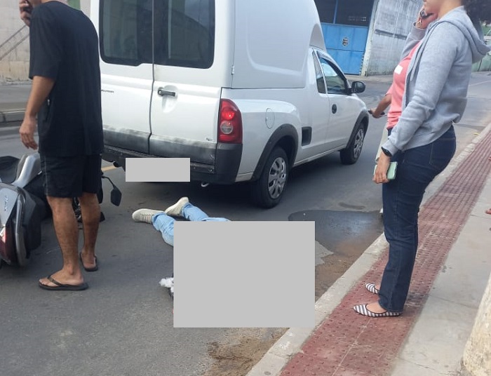 Acidente entre motoneta e carro deixa ferido no Movelar
