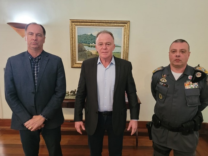 Governador anuncia editais para concursos da Polícia Militar do Espírito Santo