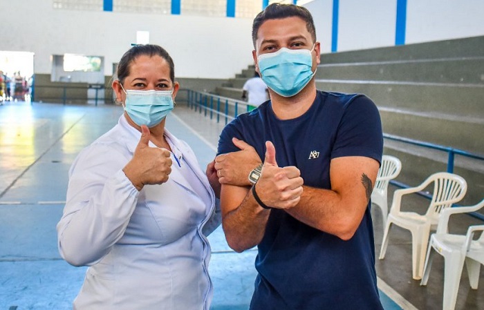Liberada dose de reforço da vacina contra a Covid-19 para adolescentes em Linhares