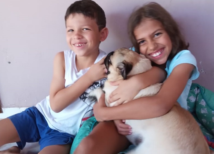 Olha quem foi encontrado após manchete no Au Au Miau