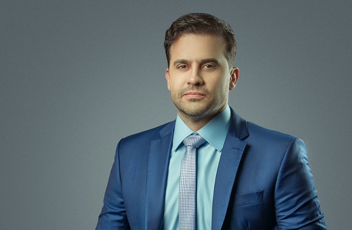 Hoje: Multi-empresário pré-candidato à presidência da República chega a Linhares