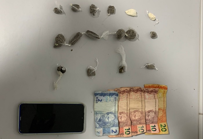 Haxixe, cocaína e maconha apreendidos no Aviso: um detido