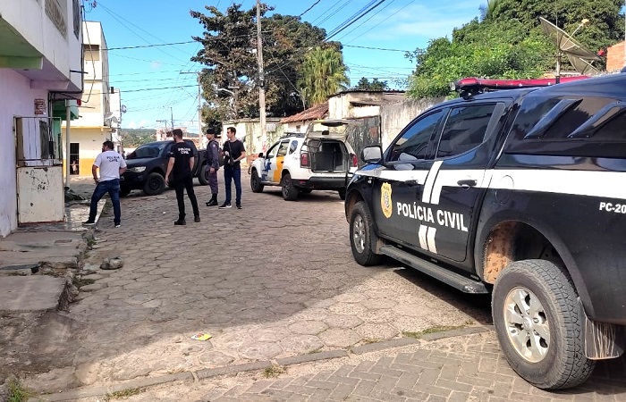 Dupla acusada de homicídio em Pinheiros está atrás das grades
