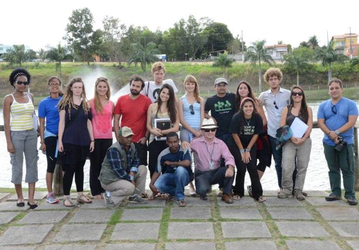 Estudantes de 12 países visitam lagoas de Linhares 