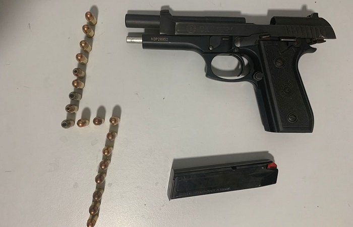 Forró Pontal: Empresário é detido com pistola na cintura, e diz que ganha mais que os PMs