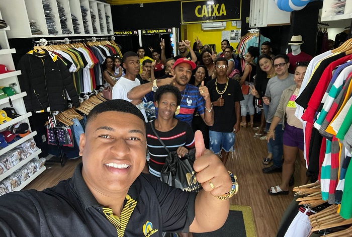 10 camisas por R$ 250 na semana do Dia dos Pais em Linhares. É na Meireles Modas mesmo