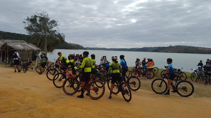 A semana: Ciclistas “invadiram” Linhares para a Volta da Lagoa 2022