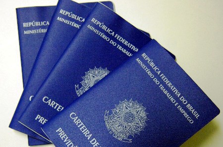 Empregos: mais de 120 oportunidades no Sine Linhares