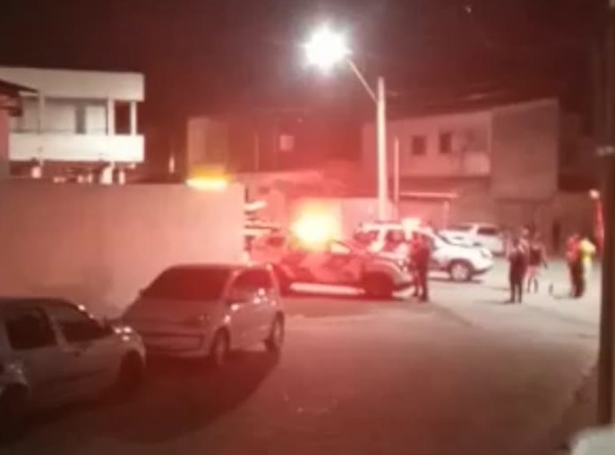 Viaturas são chamadas após denúncia de som alto no Bº Nova Esperança