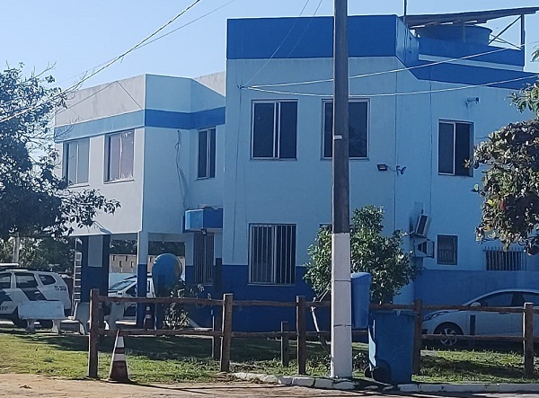 Pontal: Dono de cabana é esfaqueado por mulher e levado para o HGL