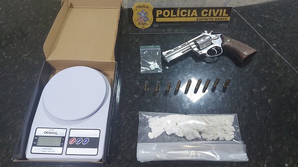PC apreende droga, arma e munição. Caso segue na 16ª Regional de Linhares