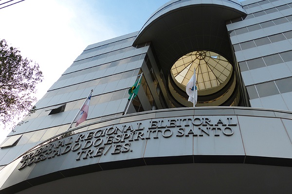 TJ ES abre inscrições para juízas e juízes interessados em integrar o TRE