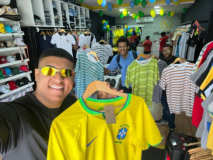 Expediente especial: Camisas do Brasil e muito mais na Meireles Modas, Centro de Linhares