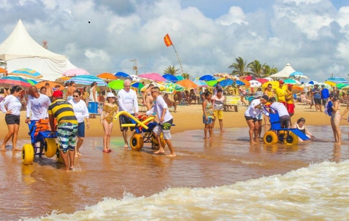 Projeto Praia Acessível é reativado no Pontal do Ipiranga