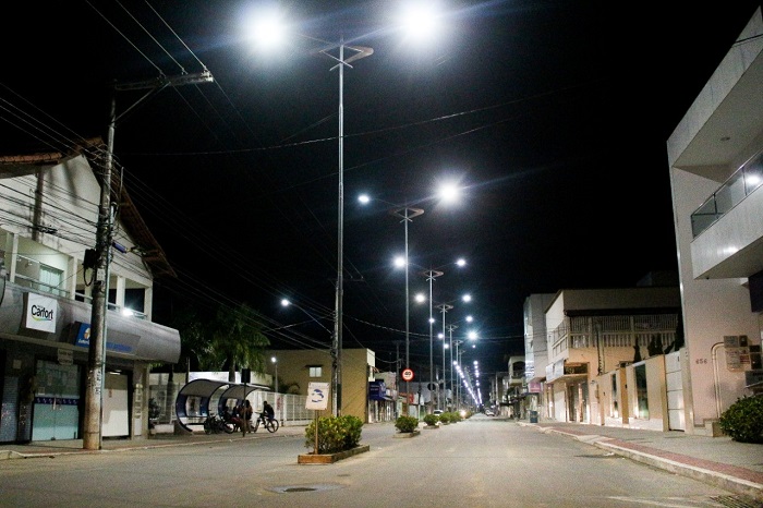 Prefeitura dá continuidade à implantação da iluminação de LED em Bebedouro e Lagoa Park