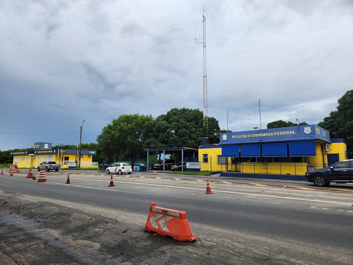 Homem é preso pela PRF por importunação sexual a menor em ônibus intermunicipal