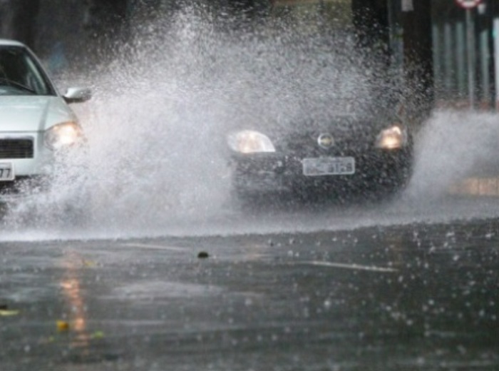 Alerta: Mais de 100 milímetros de chuva esperados para os próximos três dias em Linhares