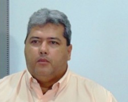 Mudança na Prefeitura de Linhares: Arykerne Tonini pede exoneração