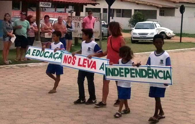 Pontal do Ipiranga: Comunidade elogia Desfile da Independência