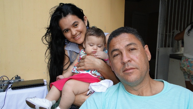 Aniversário de jornalista reúne músicos e já é tradição em Linhares