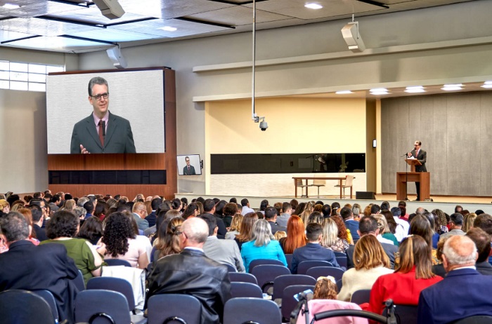 Presenciais: Testemunhas de Jeová voltam a realizar grandes congressos em 2023