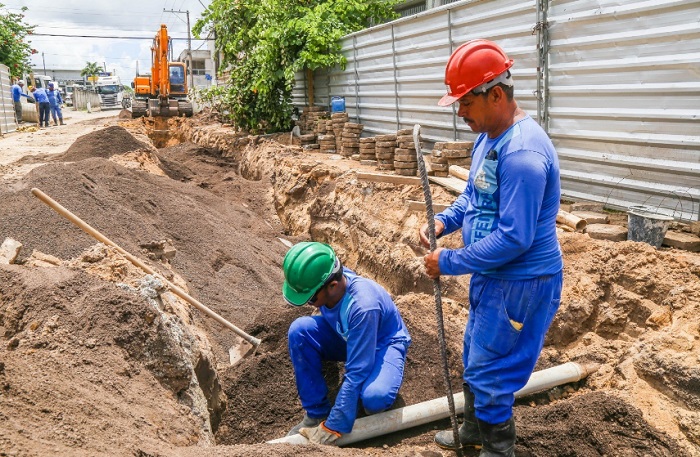 Avançam obras de Macrodrenagem do Centro de Linhares, rumo ao fim dos alagamentos