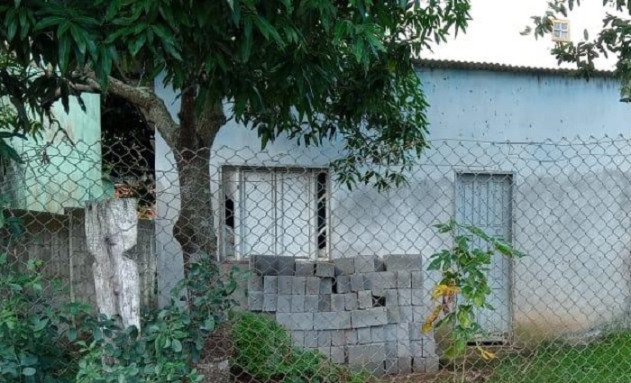 Larápios arrombam casa, furtam objetos e vendem na própria comunidade, em Regência