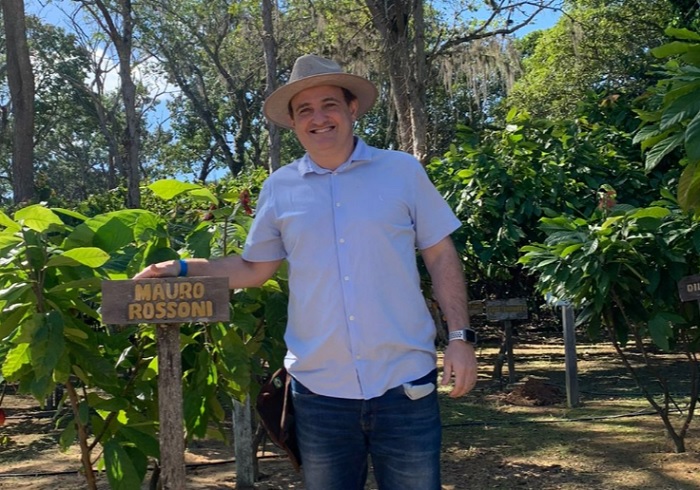 Linharense Maurinho Rossoni representará o Brasil na Feira Chokao, no Equador