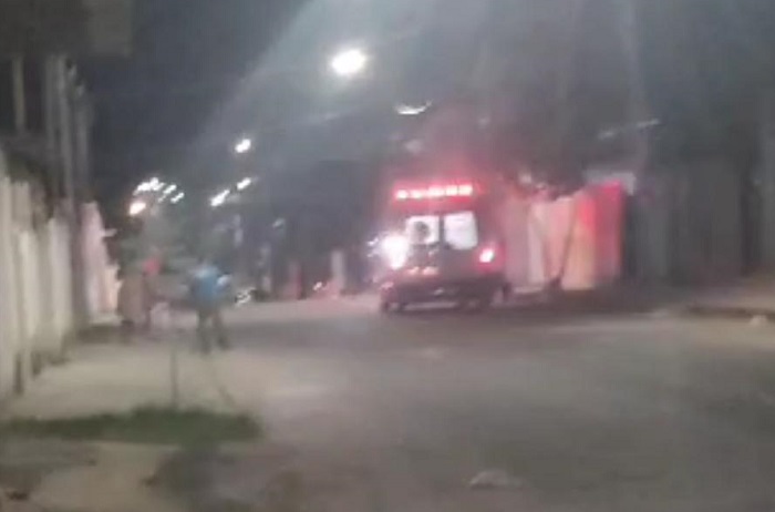 Homem é esfaqueado pelos próprios irmãos em Linhares
