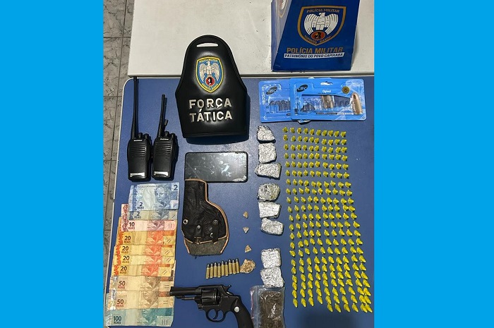 Tiros e apreensão de drogas, no Palmito. Força Tática chegou chegando