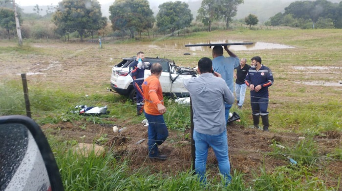 Mulher morre em acidente na BR-259