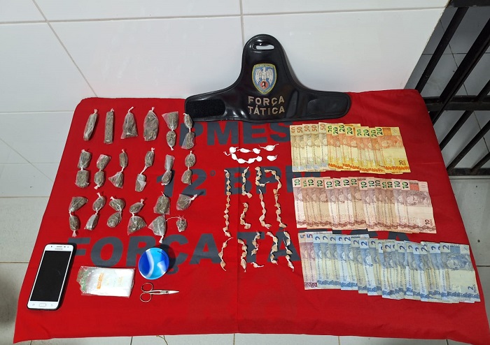 Beco dos Primos: Correria, menor, drogas e dinheiro apreendidos pela F.T. em Linhares