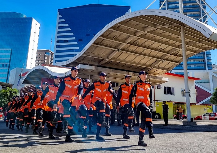 Corpo de Bombeiros Militar forma 30 novos sargentos