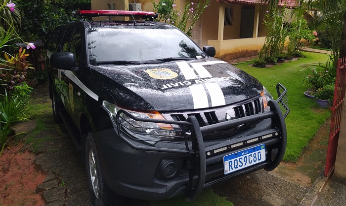 PC aperta o cerco e prende 3 em Rio Bananal. 2 homens e 1 mulher