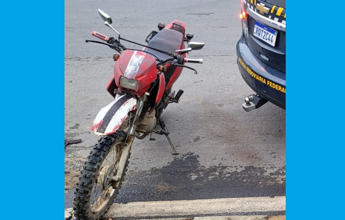 Sooretama: Moto sem placa e adulterada é recuperada pela PRF