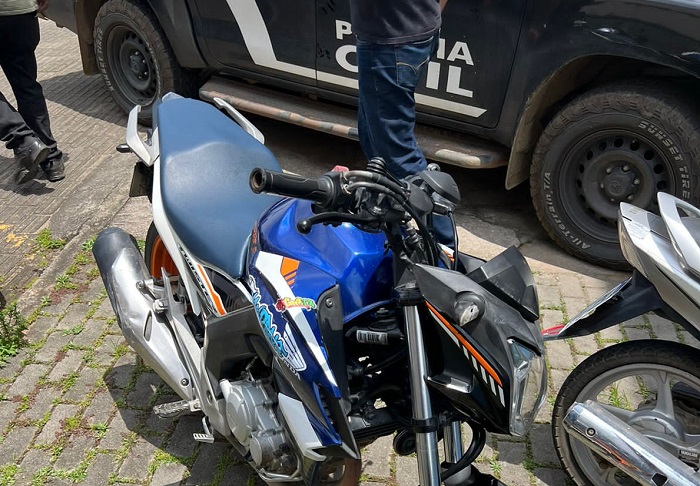 Polícia Civil prende investigado por adulteração da placa de motocicleta em Aracruz