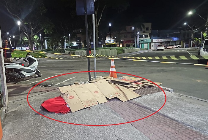 Homicído na esquina da Praça Nestor Gomes, Centro de Linhares