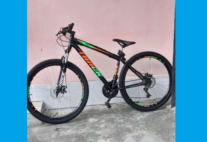 Ladrão de bike age no Shell. Vítima ainda nem terminou de pagá-la