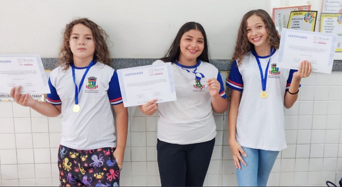 Matemática: 181 medalhas para escolas municipais de Linhares na OBMEP